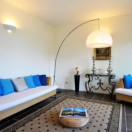 Appartement Sleeps 4 Air Con